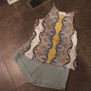 Ladies sleeveless top